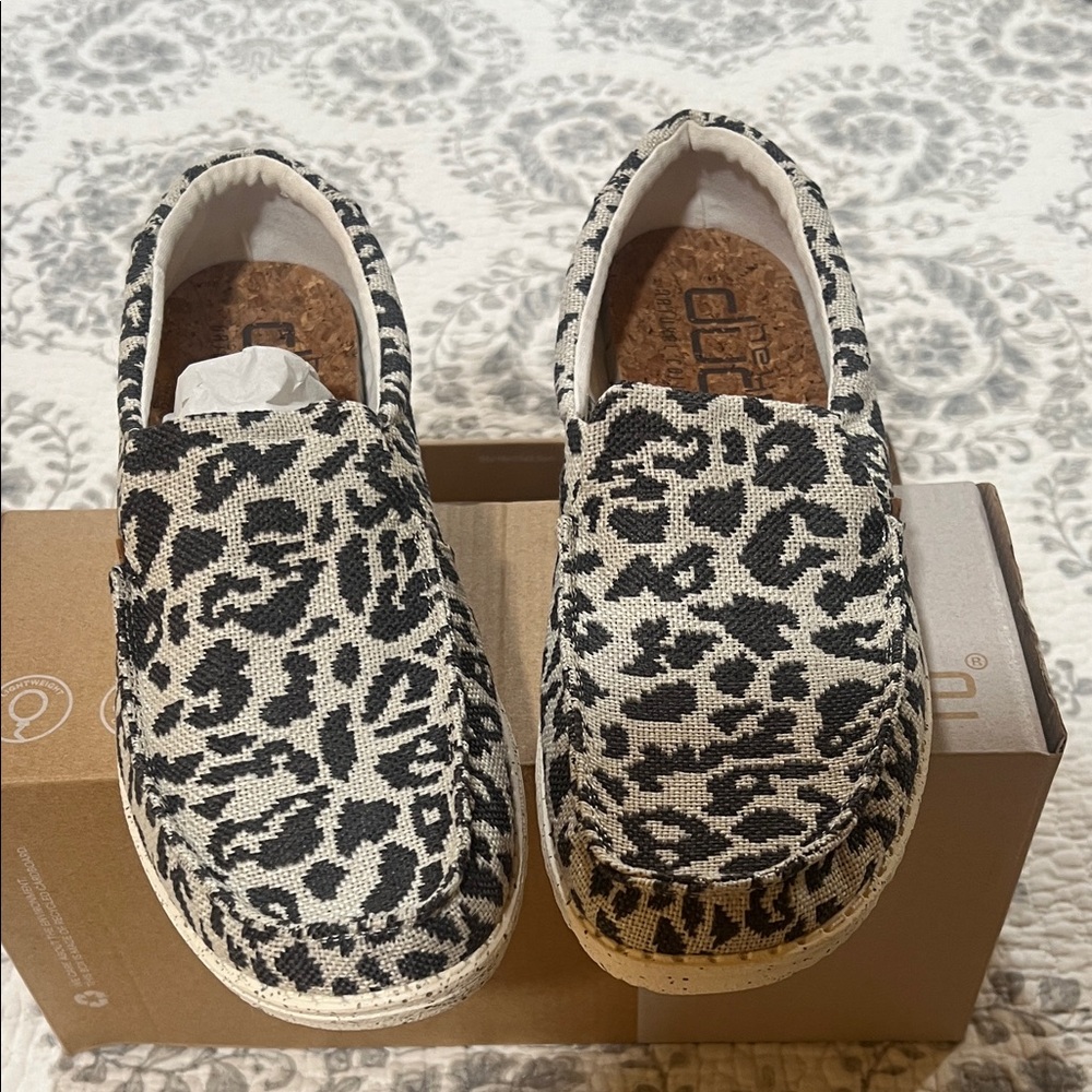 Hey Dude Black and cream cheetah Animal Print Slip-Ons